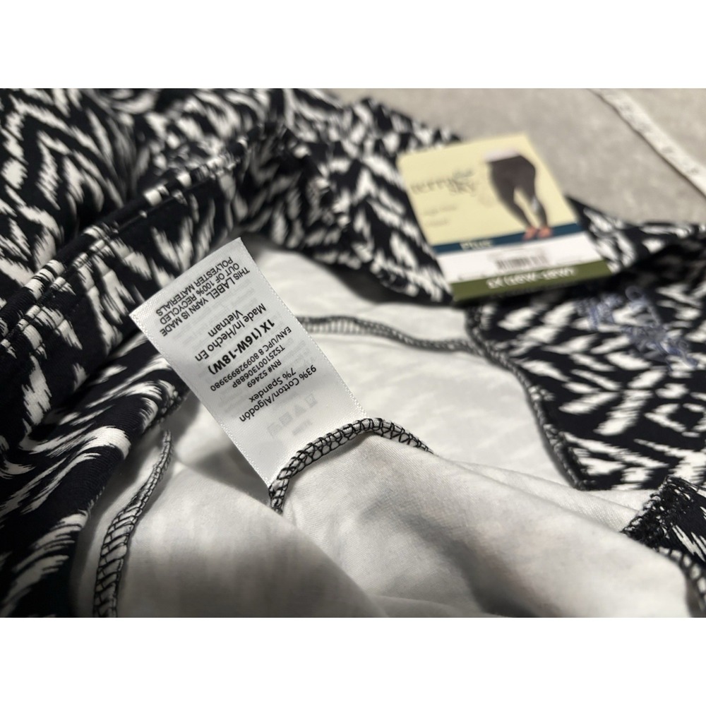 Terra & Sky Nomadic Herringbone Black White High Rise Fitted Leggings 1X 16W 18W - Picture 8 of 9